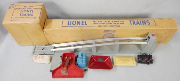 2 LIONEL ACCESSORIES (1 of 1)