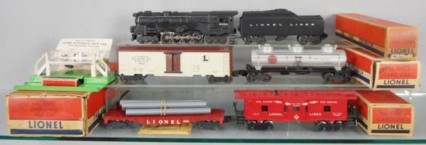 LIONEL TRAIN SET (1 of 1)