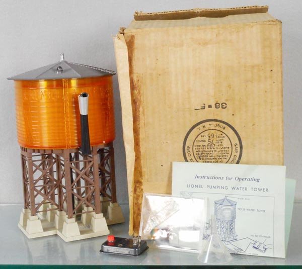 LIONEL 38 OPERATING WATER TOWER (1 of 1)
