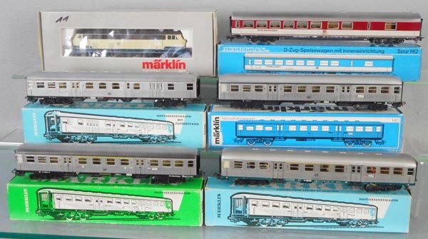 MARKLIN TRAIN SET (1 of 1)