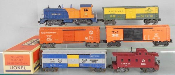 LIONEL TRAIN SET (1 of 1)