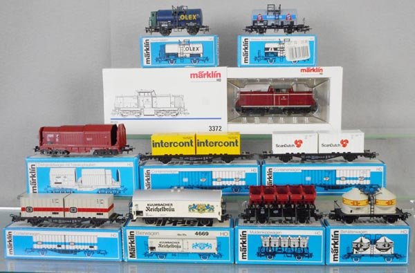 MARKLIN FREIGHT TRAIN SET (1 of 1)