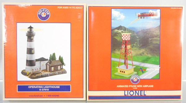 2 LIONEL ACCESSORIES (1 of 1)