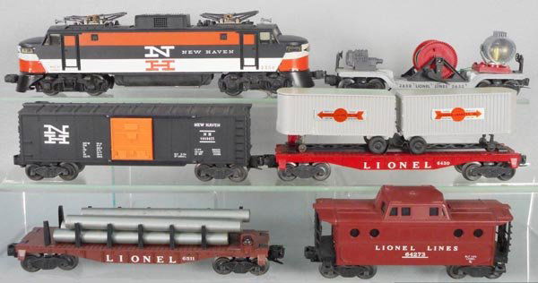 LIONEL 2259W TRAIN SET (1 of 2)