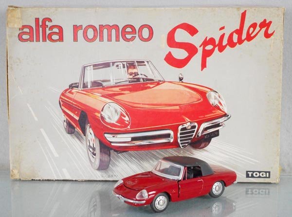 TOGI ALFA ROMEO SPIDER (1 of 1)