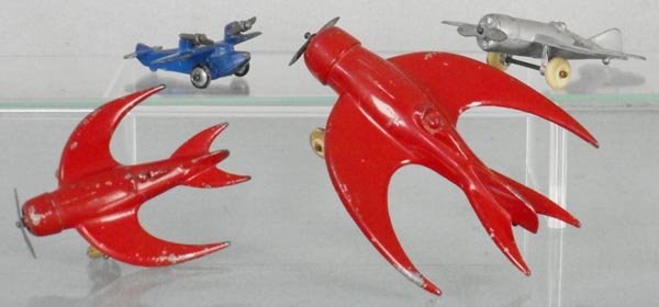 4 SLUSH DIE CAST AIRPLANES (1 of 1)