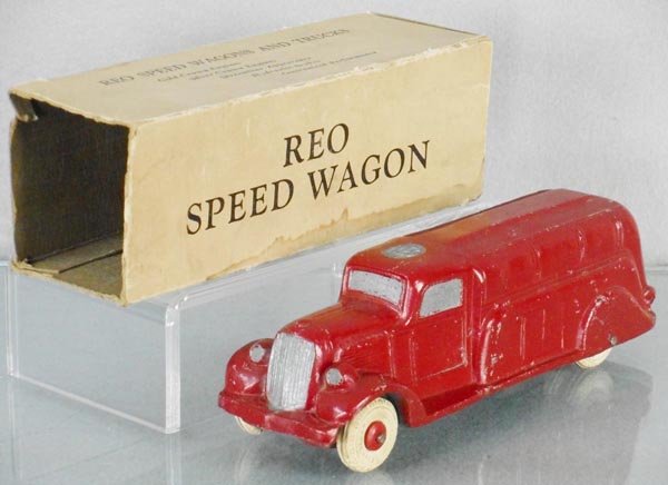 NATIONAL PRODUCTS 1937 REO SPEED WAGON PROMO (1 of 1)