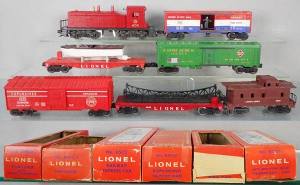 LIONEL TRAIN SET (1 of 1)