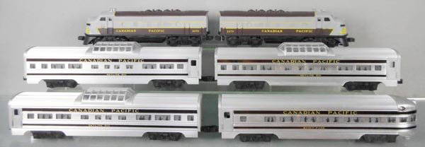 LIONEL 2296W CANADIAN PACIFIC TRAIN SET: O ga, 2373P & 2373T diesels, 3 #2552 vista domes, 2551 obsv, w/3 bundles of banded Super O track, orig boxes have all flaps & original wrapping paper, orig set box minor wear, C9.