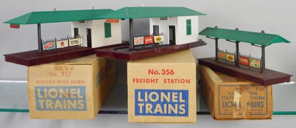 3 LIONEL STATIONS (1 of 1)