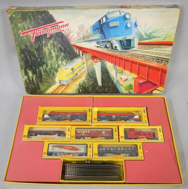 FLEISCHMANN 1342/5N TRAIN SET