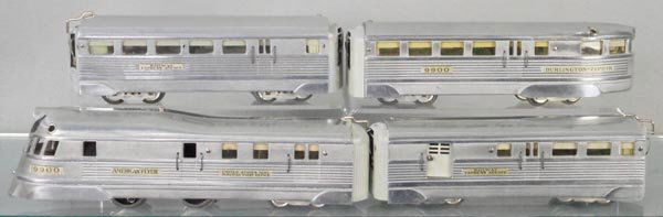 AMERICAN FLYER 1323 BURLINGTON ZEPHYR TRAIN SET (1 of 2)