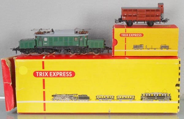 TRIX EXPRESS 230 E94 ALLIGATOR LOCO (1 of 1)