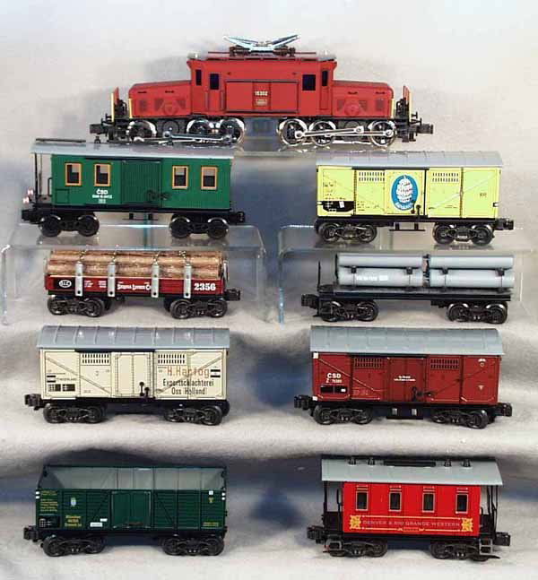 070A: ETS SEMAPHORE TRAIN SET: O ga, Czech Republic, w/catalog, 3-rail, 107B crocodile loco w/freight cars 104BS, 494B, B431, B406, B501, B434, 4112-B-SLC, B437, C7-9. Complete information covering terms, conditions, payment and sh