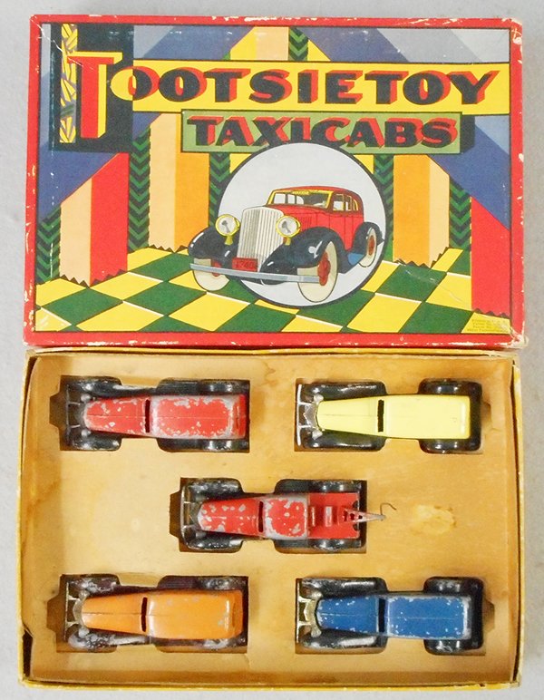 TOOTSIETOY 5350 TAXI CABS SET (1 of 1)