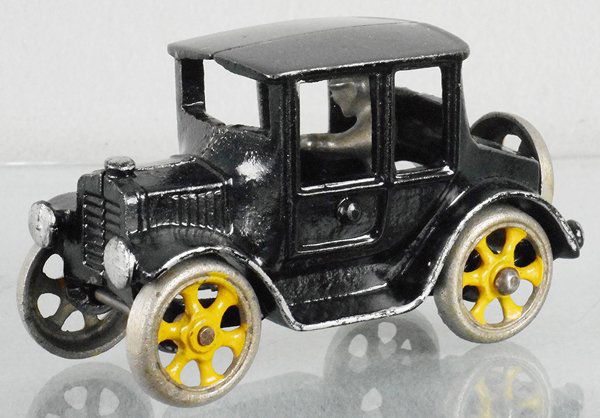 GREY IRON MODEL T COUPE (1 of 1)