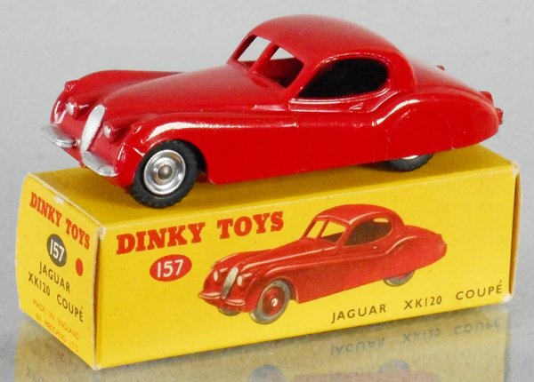DINKY 157 JAGUAR XK120 COUPE (1 of 1)