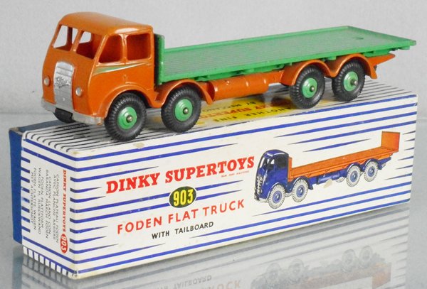 DINKY 502 FODEN FLAT W/TAILBOARD (1 of 1)