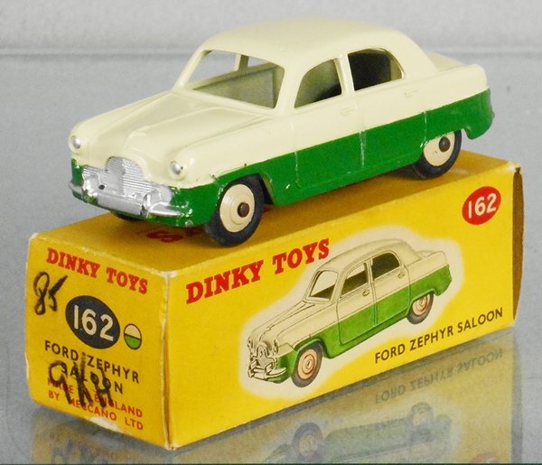 DINKY 162 FORD ZEPHYR SALOON (1 of 1)