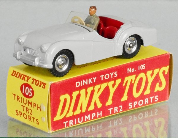 DINKY 105 TRIUMPH TR2 SPORTS (1 of 1)
