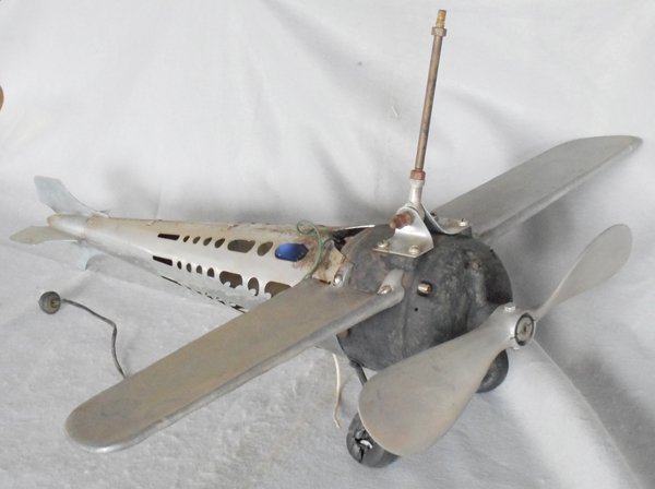 FAN-0-PLANE STREAMLINED HANGING AIRPLANE FAN (1 of 2)