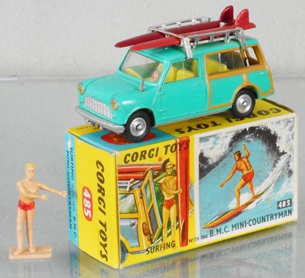 CORGI 485 SURFING W/BMC MINI-COUNTRYMAN (1 of 1)