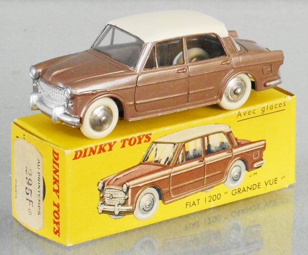 DINKY FR531 FIAT SEDAN: bronze & white, w/windows & concave hubs, orig box minor wear, C9.