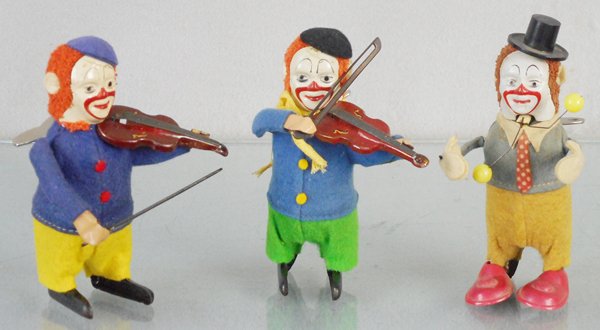 3 SCHUCO CLOWNS (1 of 1)