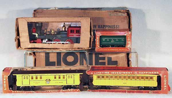 LIONEL 1612 GENERAL TRAIN SET: O ga, 1862 loco, small scrape area on boiler edge, 1862T tender, 1866 baggage, all 4 corners have wear, 1 is chipped, 1865 coach, all 4 roof corners have wear, obs & osb are rough, C6-7. Complete info