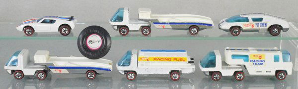 HOT WHEELS HEAVY WEIGHTS RED LINES (1 of 1)