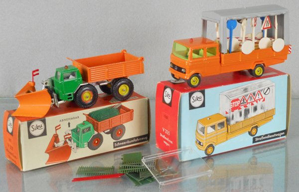 2 SIKU VEHICLES (1 of 1)