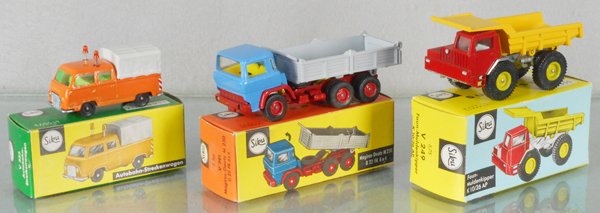 3 SIKU VEHICLES (1 of 1)