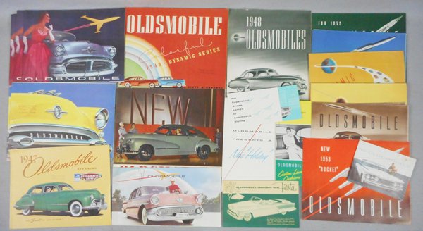 22 OLDSMOBILE AUTO BROCHURES (1 of 1)