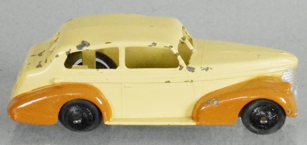 DINKY 39B OLDSMOBILE (1 of 1)