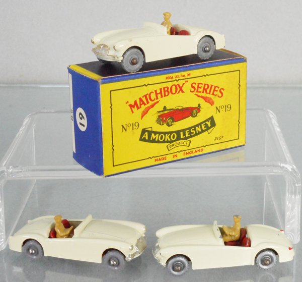 3 MATCHBOX MGA SPORTS CARS (1 of 1)