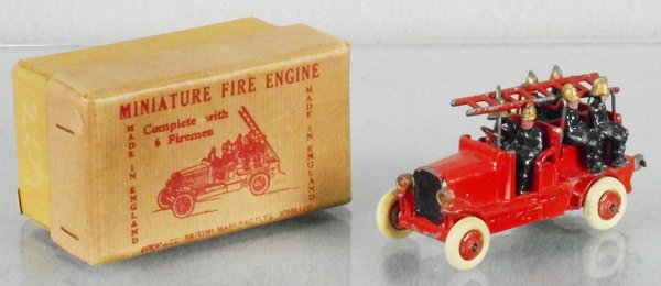 JOHILLCO MINIATURE FIRE ENGINE (1 of 1)