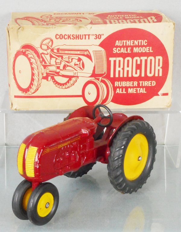 ADVANCED PRODUCTS COCKSHUTT 30 TRACTOR (1 of 1)