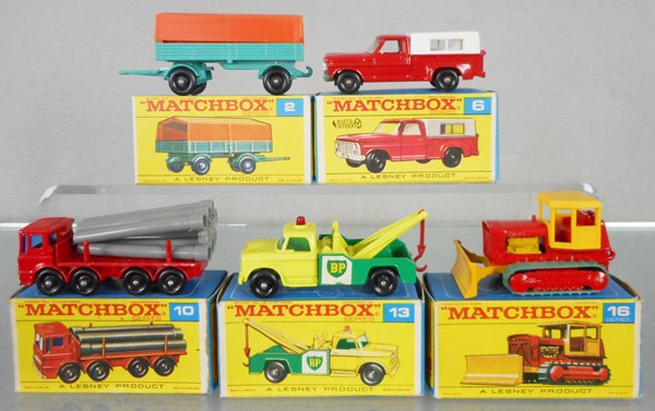 5 MATCHBOX VEHICLES (1 of 1)