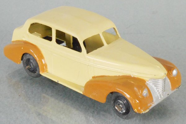 DINKY 39B OLDSMOBILE (1 of 1)
