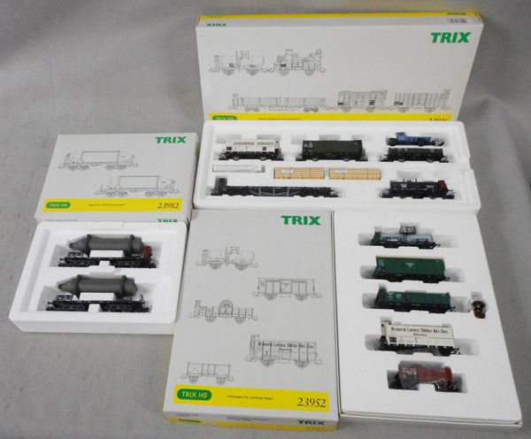 3 TRIX CAR SETS (1 of 1)