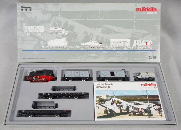 MARKLIN 2666 AIRPLANE TRANSPORT TRAIN SET (1 of 1)