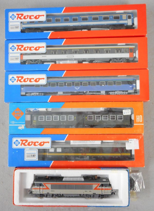 ROCO TRAIN SET (1 of 1)
