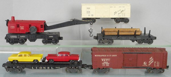 5 LIONEL FREIGHT CARS: O ga, 6560 crane car, 6014 Frisco box car, 3451 log dump, 6424 flat w/autos, 6464 M&StL box car, C5-6.