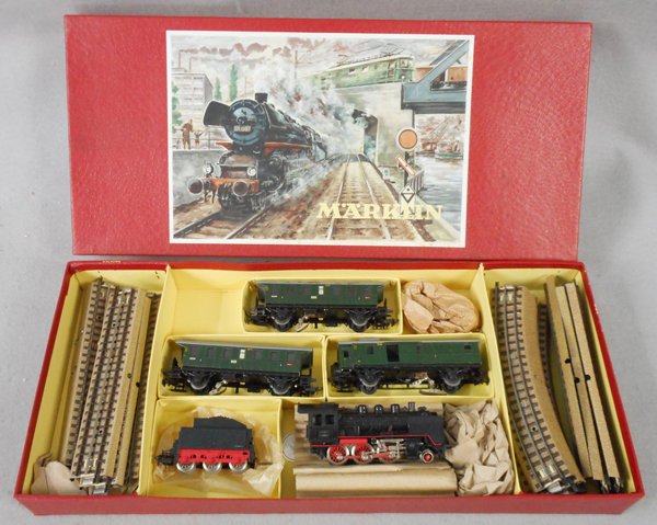 MARKLIN FM 829/TRAIN SET, HO ga, FM800 loco & tender, 2: 100