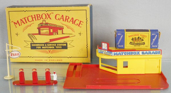 MATCHBOX ACCESSORIES (1 of 1)