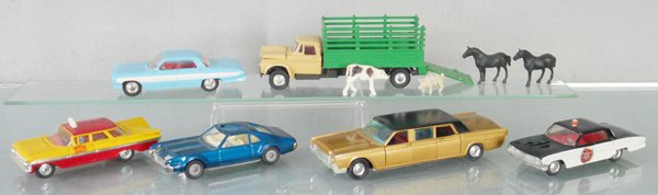 6 CORGI VEHICLES (1 of 1)