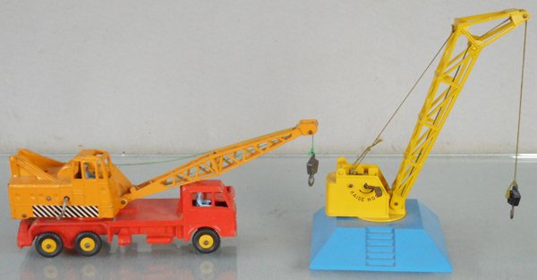 2 DINKY CONSTRUCTION VEHICLES (1 of 1)