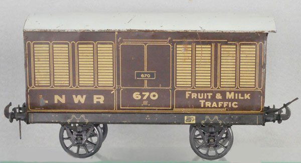 CARETTE LNWR BOX CAR: 2 ga, made for Bassett Lowke, litho tin, C6-7.