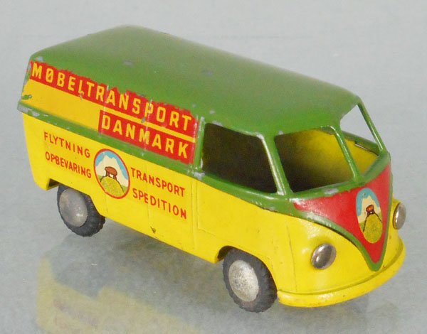 TEKNO 413 TRANSPORT DANMARK VW VAN (1 of 2)