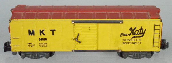 AMERICAN FLYER 24016 MKT BOX CAR: S ga, wear to all 4 top corners & catwalk end, C6-7.